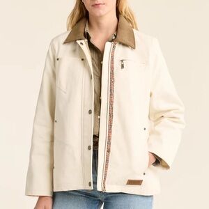Stylish Cream Barn Jacket with Brown Collar